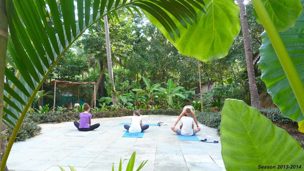 Secret Garden Resort Patnem Beach Exteriör bild