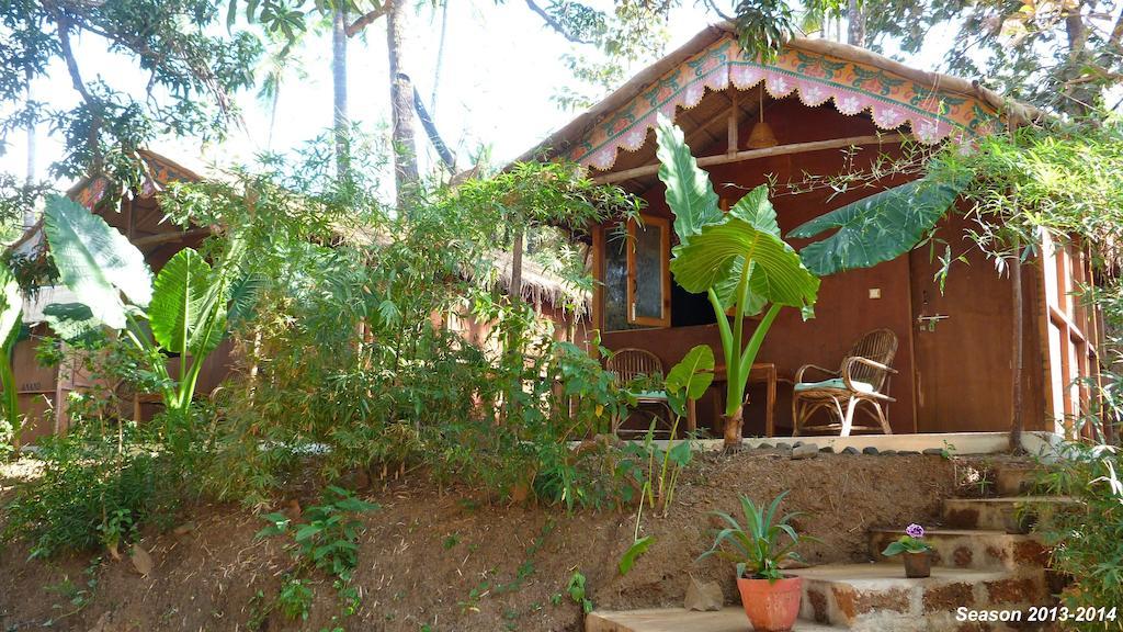 Secret Garden Resort Patnem Beach Exteriör bild