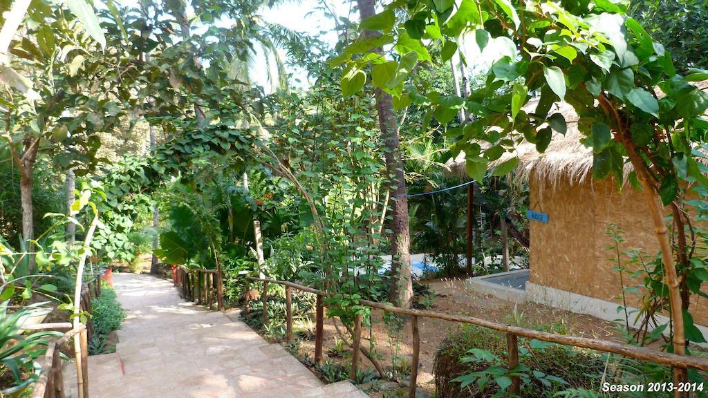 Secret Garden Resort Patnem Beach Exteriör bild