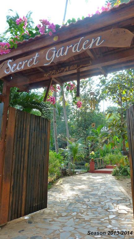 Secret Garden Resort Patnem Beach Exteriör bild