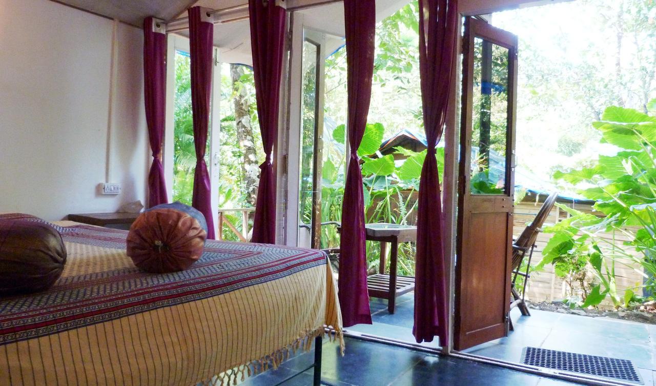 Secret Garden Resort Patnem Beach Exteriör bild