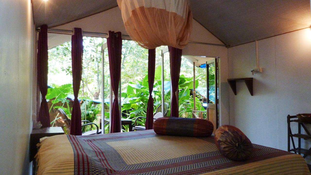 Secret Garden Resort Patnem Beach Exteriör bild